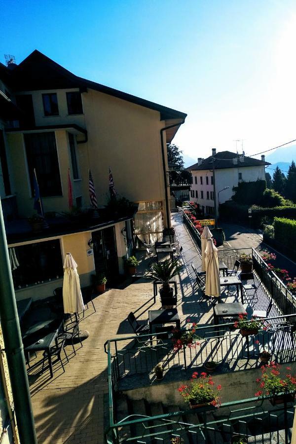 Budget Hotel Vittoria & Ristorante Marzio Dış mekan fotoğraf